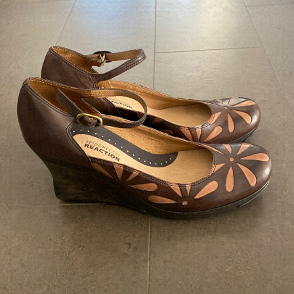 KENNETH Cole Reaction shoes size 9